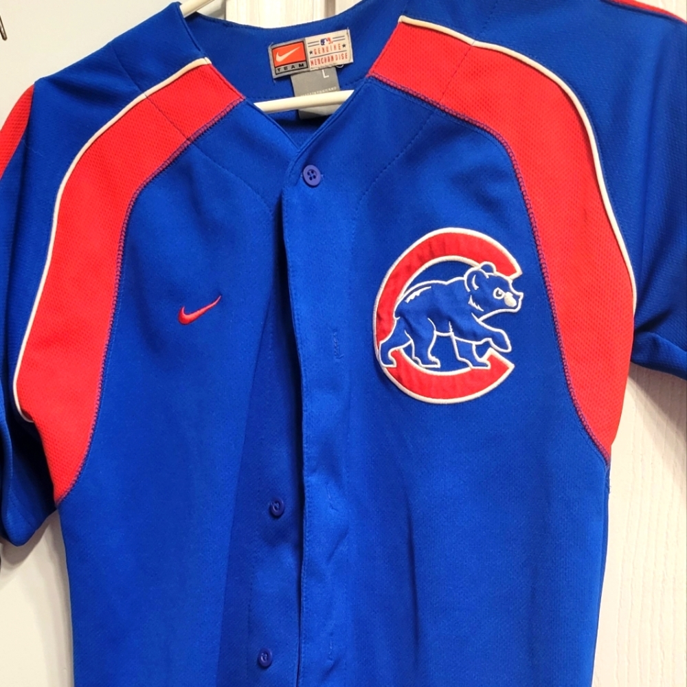 Womens Nike Cubs Jersey